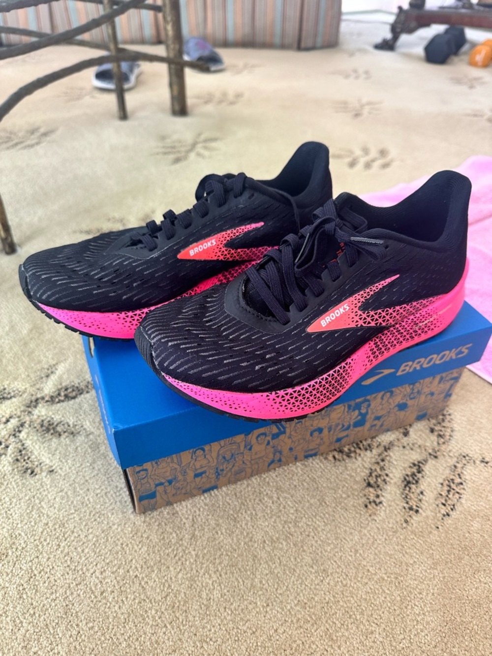 Brooks Hyperion Tempo - Speed Neutral